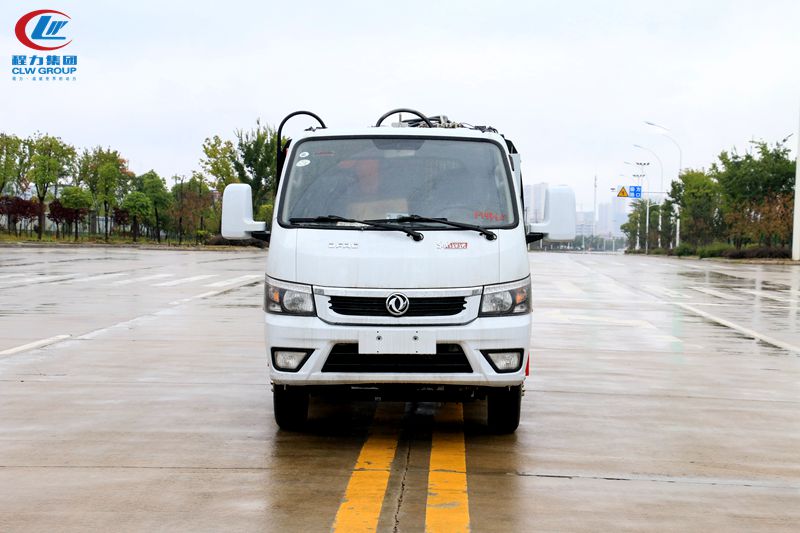 蓝牌(可下地库)压缩垃圾车