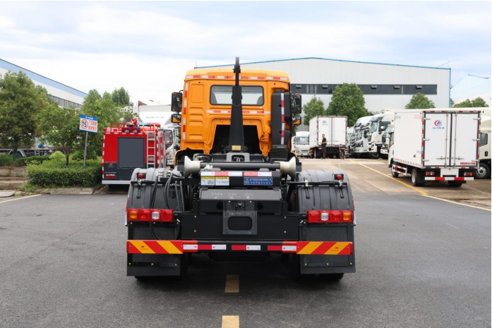 (20方)陕汽后双桥勾臂垃圾车