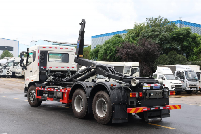 (20方)重汽后双桥勾臂垃圾车